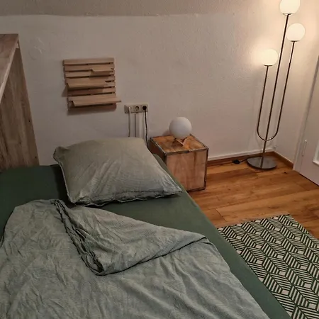 Large, Cozy H85 Cozy Castle Deggendorf